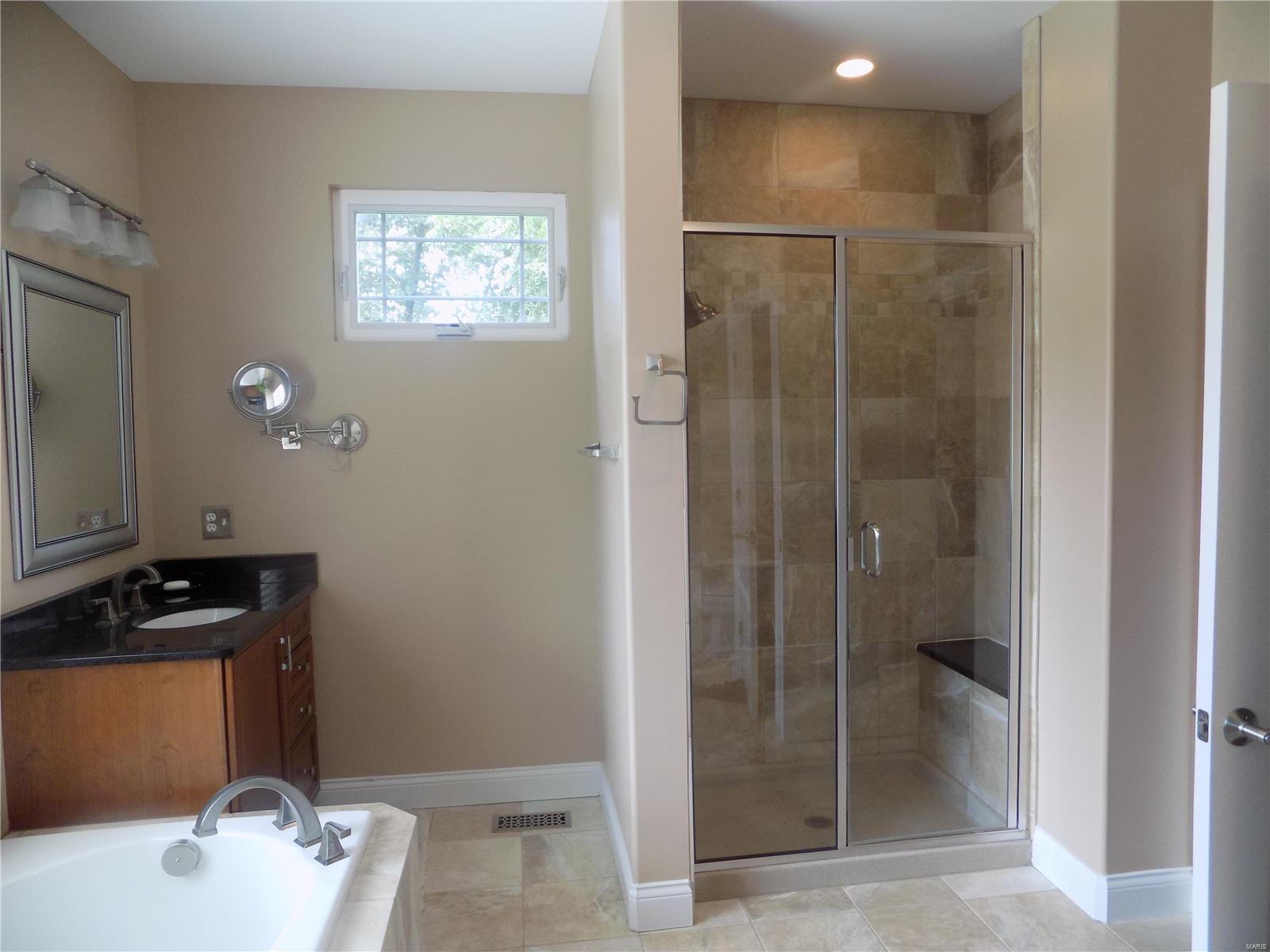 9910 Sappington Road St. Louis, MO 63128 - Photo 21 of 36 Gallery Image 21