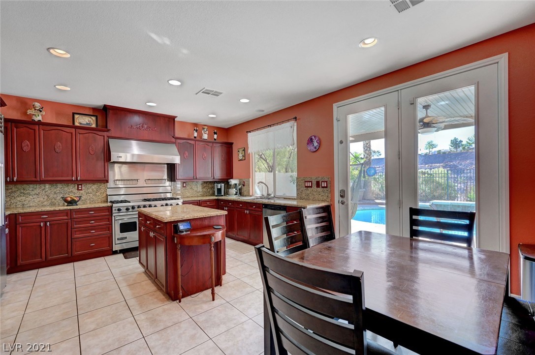 1693 Ravanusa Drive Henderson, NV 89052 - Photo 11 of 25