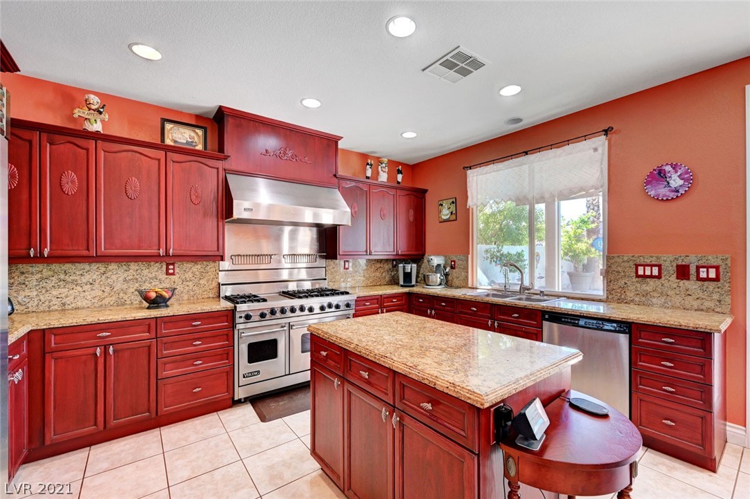 1693 Ravanusa Drive Henderson, NV 89052 - Photo 13 of 25