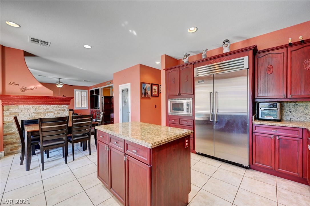 1693 Ravanusa Drive Henderson, NV 89052 - Photo 14 of 25