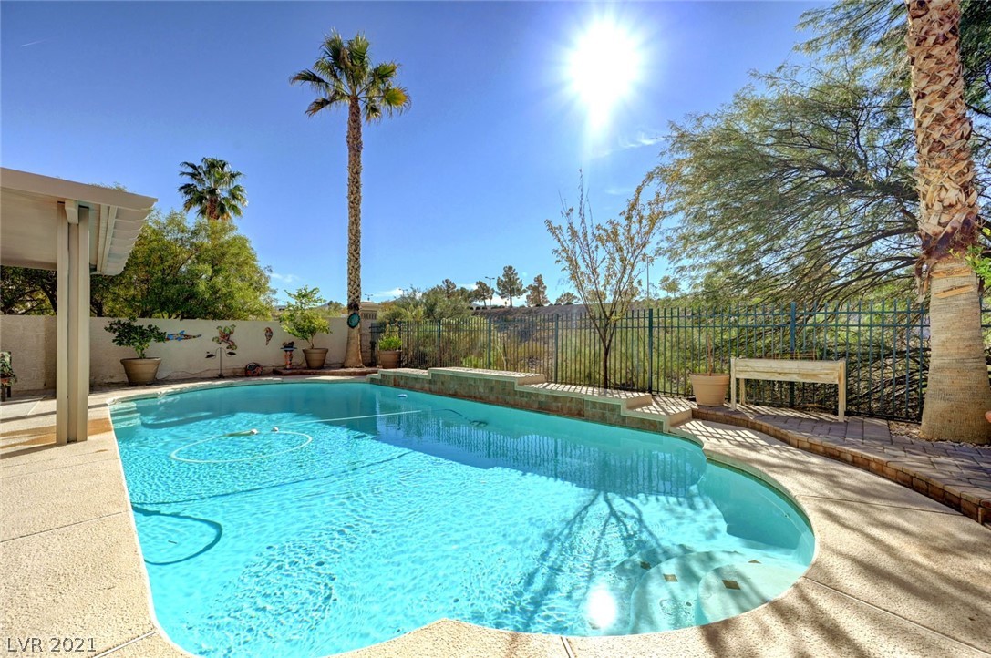 1693 Ravanusa Drive Henderson, NV 89052 - Photo 20 of 25