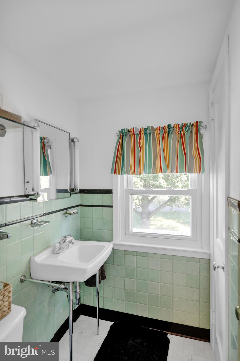 329 Egle Road Reading, PA 19601 - Photo 19 of 30
