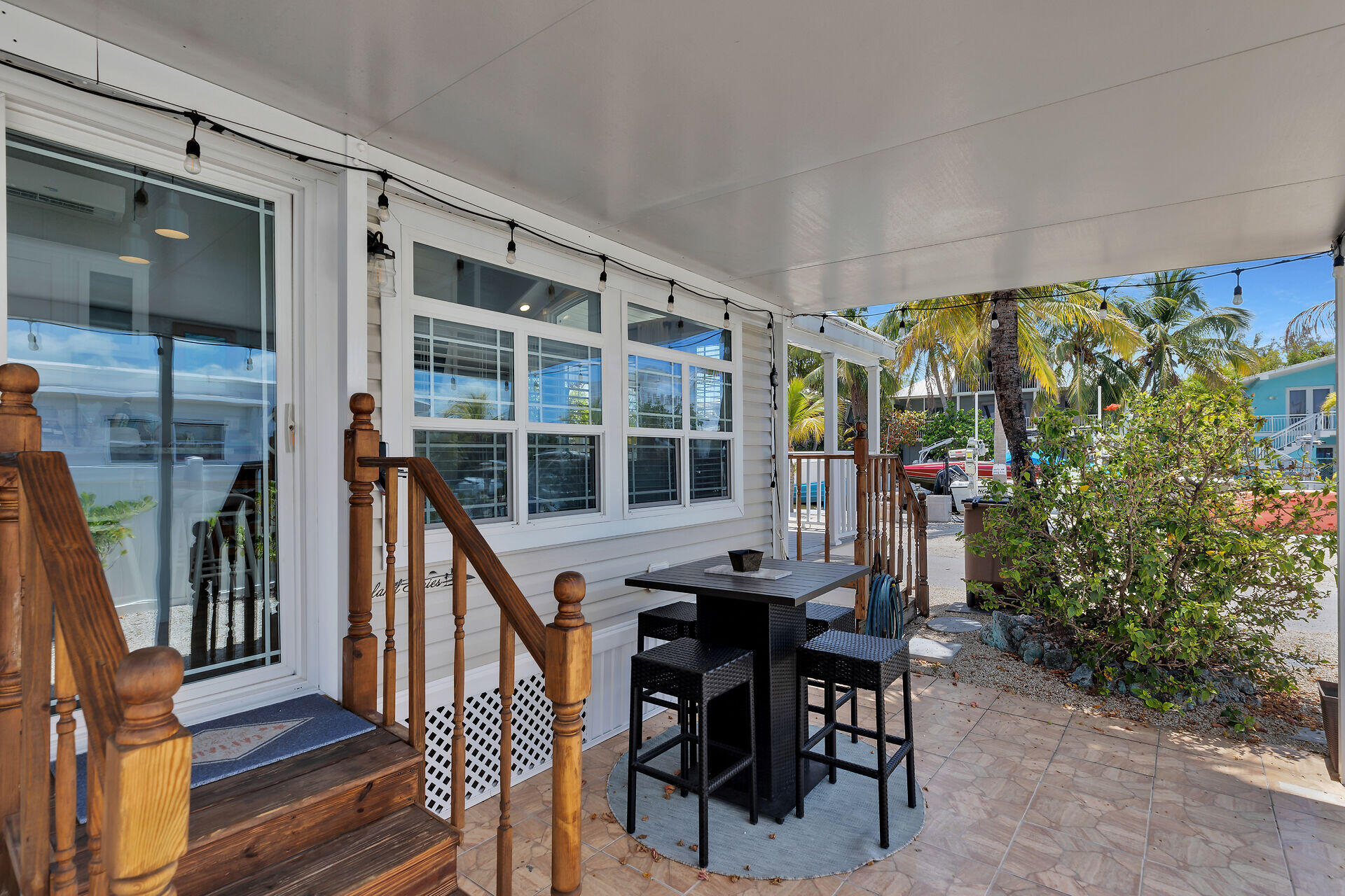 325 Calusa Street, Unit 250 Key Largo, FL 33037 - Photo 40 of 63 a balcony view with a seating space