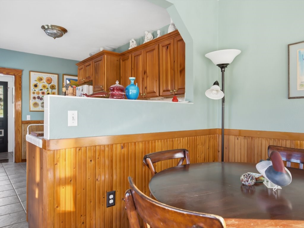 21 Linden Street Westerly, RI 02891 - Photo 20 of 36