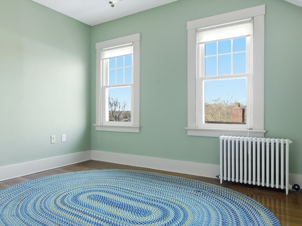 21 Linden Street Westerly, RI 02891 - Photo 27 of 36