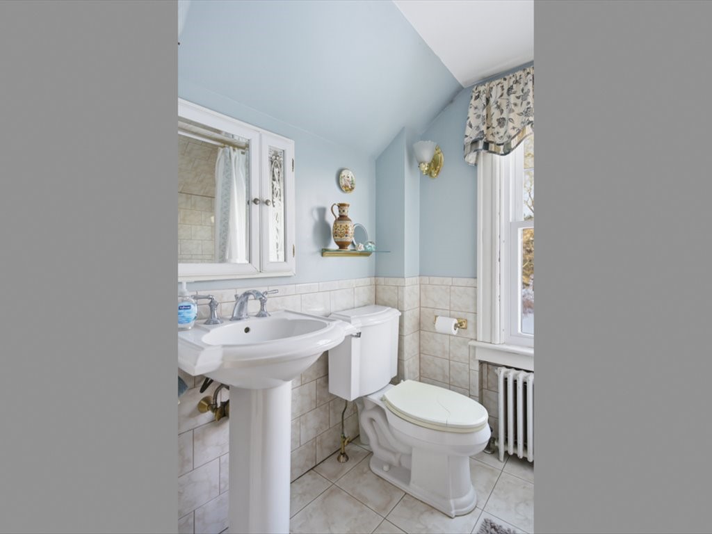 21 Linden Street Westerly, RI 02891 - Photo 30 of 36