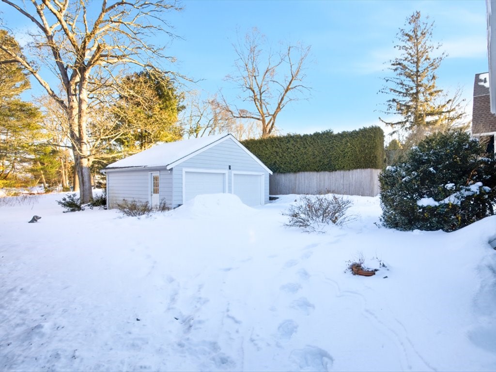 21 Linden Street Westerly, RI 02891 - Photo 32 of 36