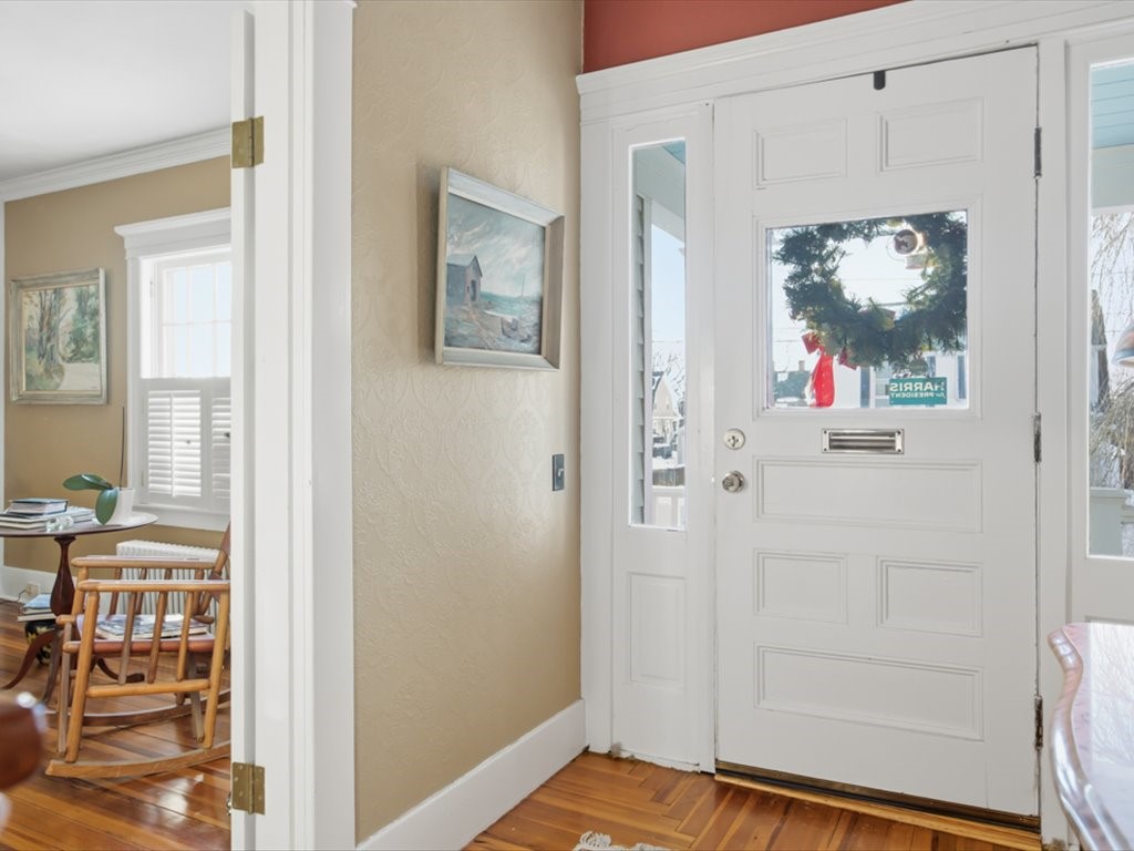 21 Linden Street Westerly, RI 02891 - Photo 5 of 36