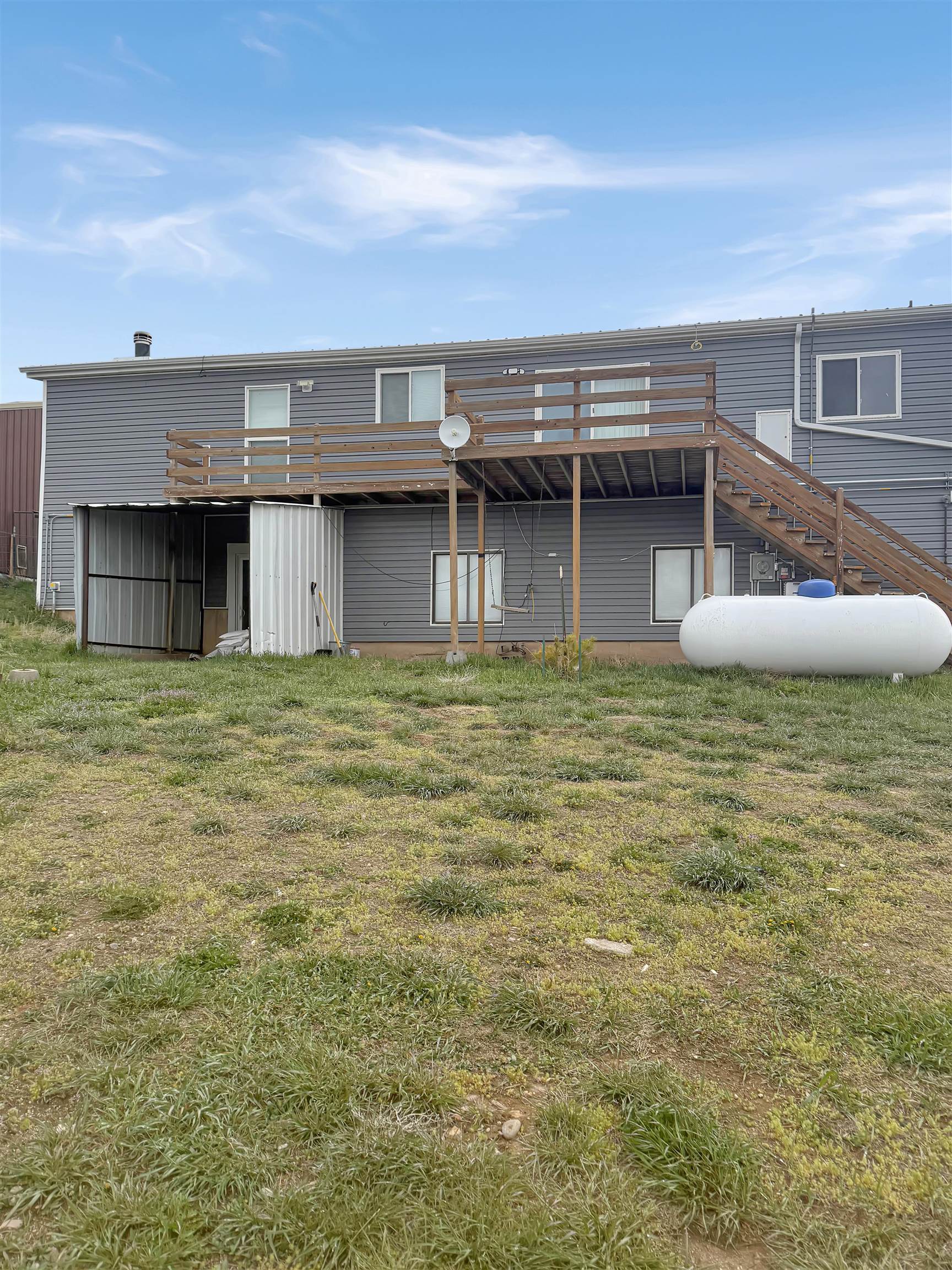 215 Loop Road Evanston, WY 82930 - Photo 3 of 30