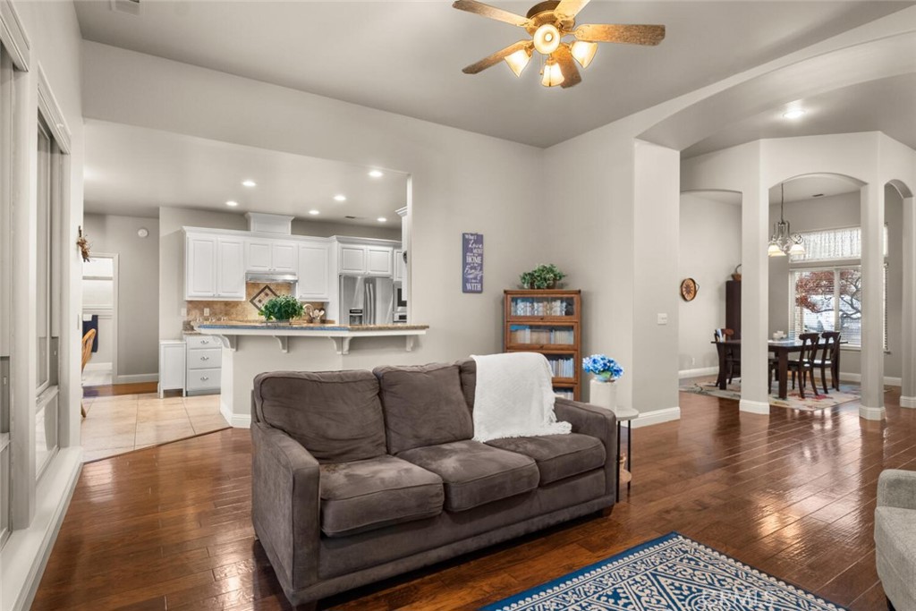 1988 Poppy View Terrace Chico, CA 95928 - Photo 12 of 52