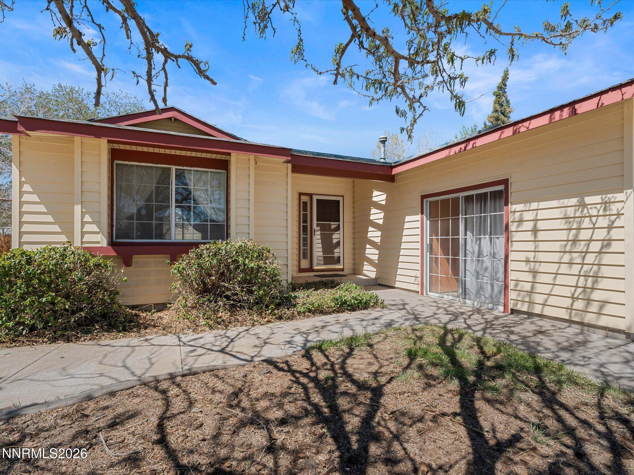 465 Stampmill Drive Wadsworth, NV 89442 - Photo 2 of 13 04-465 Stampmill Dr-103