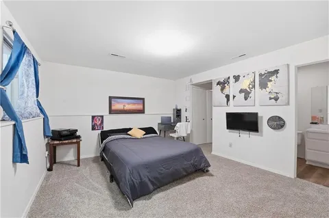 $230,000 | 10901 Gillette Street, Overland Park, KS 66210