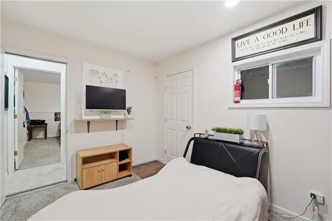 $230,000 | 10901 Gillette Street, Overland Park, KS 66210