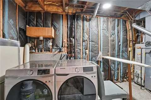 $230,000 | 10901 Gillette Street, Overland Park, KS 66210