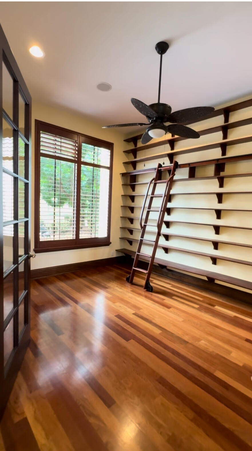 9407 Bridgebrook Drive Boca Raton, FL 33496 - Photo 10 of 32 a view of a room with gym equipment
