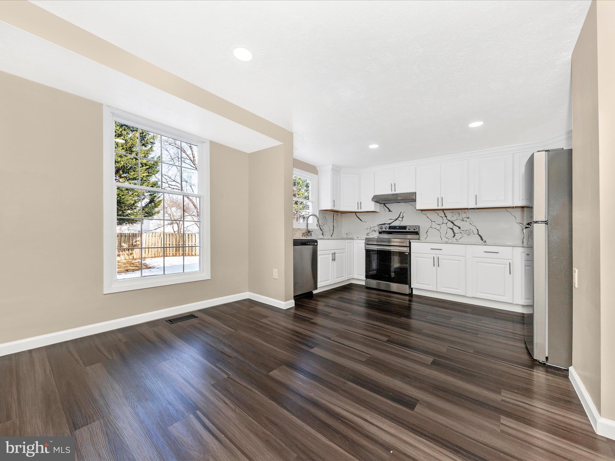 1381 Fox Run Court Frederick, MD 21703 - Photo 13 of 56 Dining Room