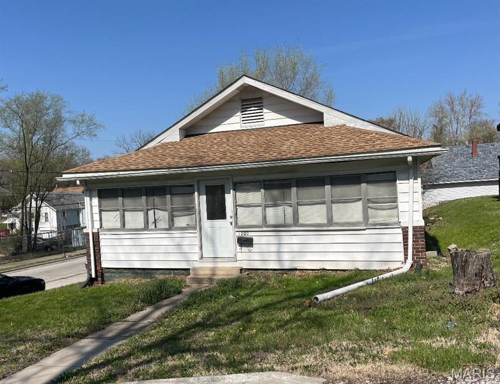1000 Marie Avenue Alton, IL 62002 - Photo 2 of 13