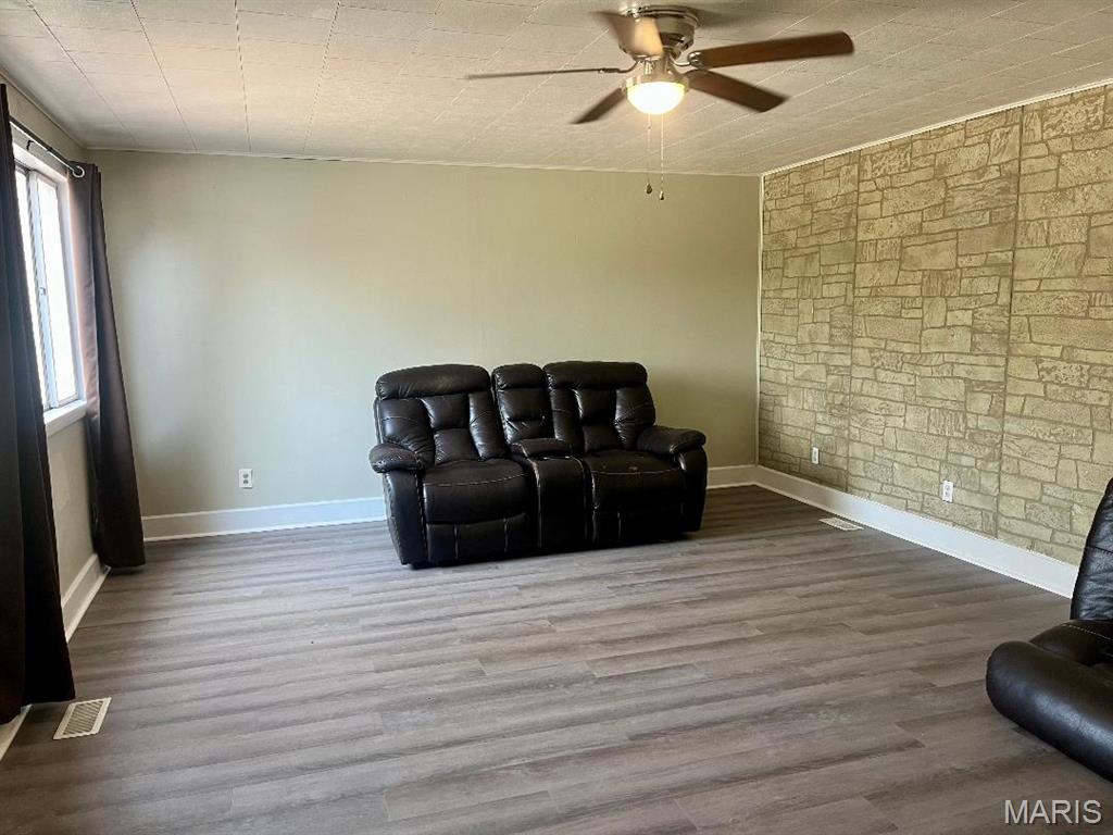 1000 Marie Avenue Alton, IL 62002 - Photo 4 of 13