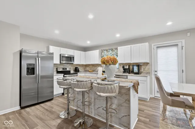 $335,000 | 252 North Fairfield Drive, Danville, IN 46122