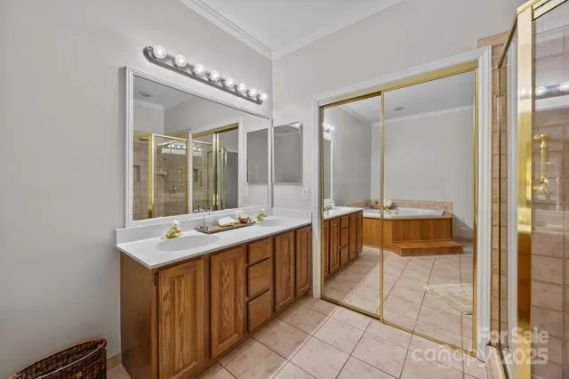 $450,000 | 10012 Lattice Court, Charlotte, NC 28269