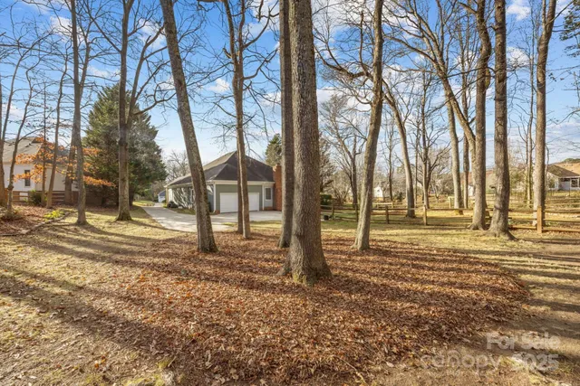 $450,000 | 10012 Lattice Court, Charlotte, NC 28269