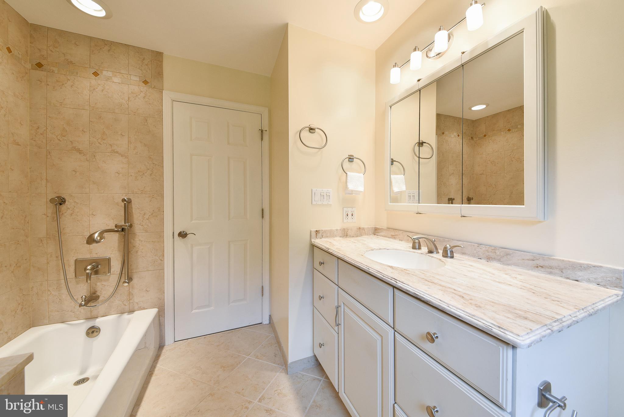 940 Morris Road Blue Bell, PA 19422 - Photo 37 of 54 Hall Bathroom