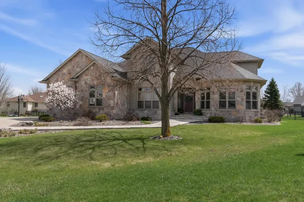 $599,900 | 15 Park Circle, Fond du Lac, WI 54935