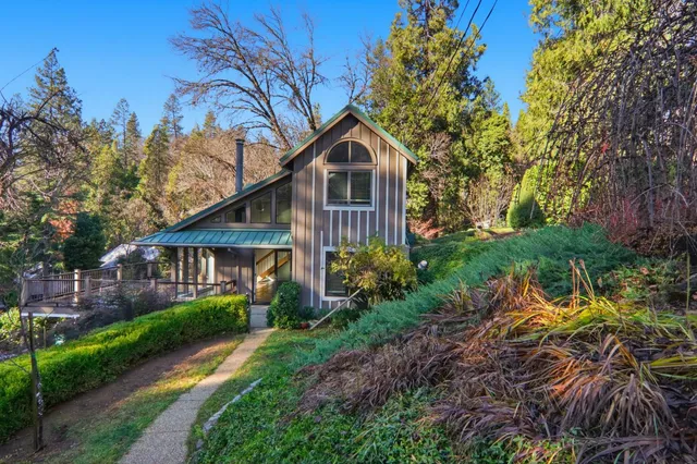 $825,000 | 234 Bridge Street, Nevada City, CA 95959