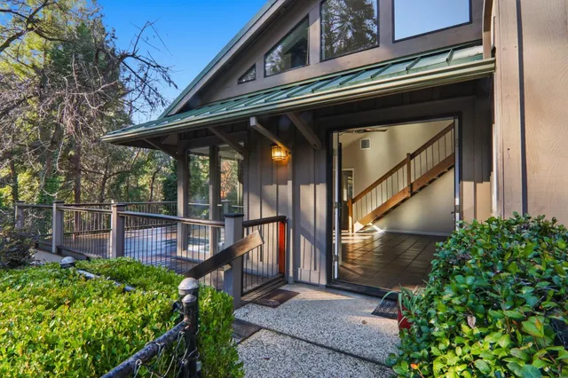 $825,000 | 234 Bridge Street, Nevada City, CA 95959