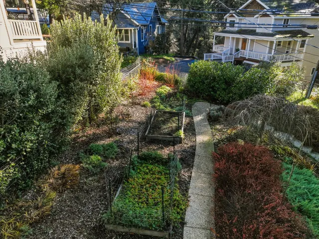 $825,000 | 234 Bridge Street, Nevada City, CA 95959