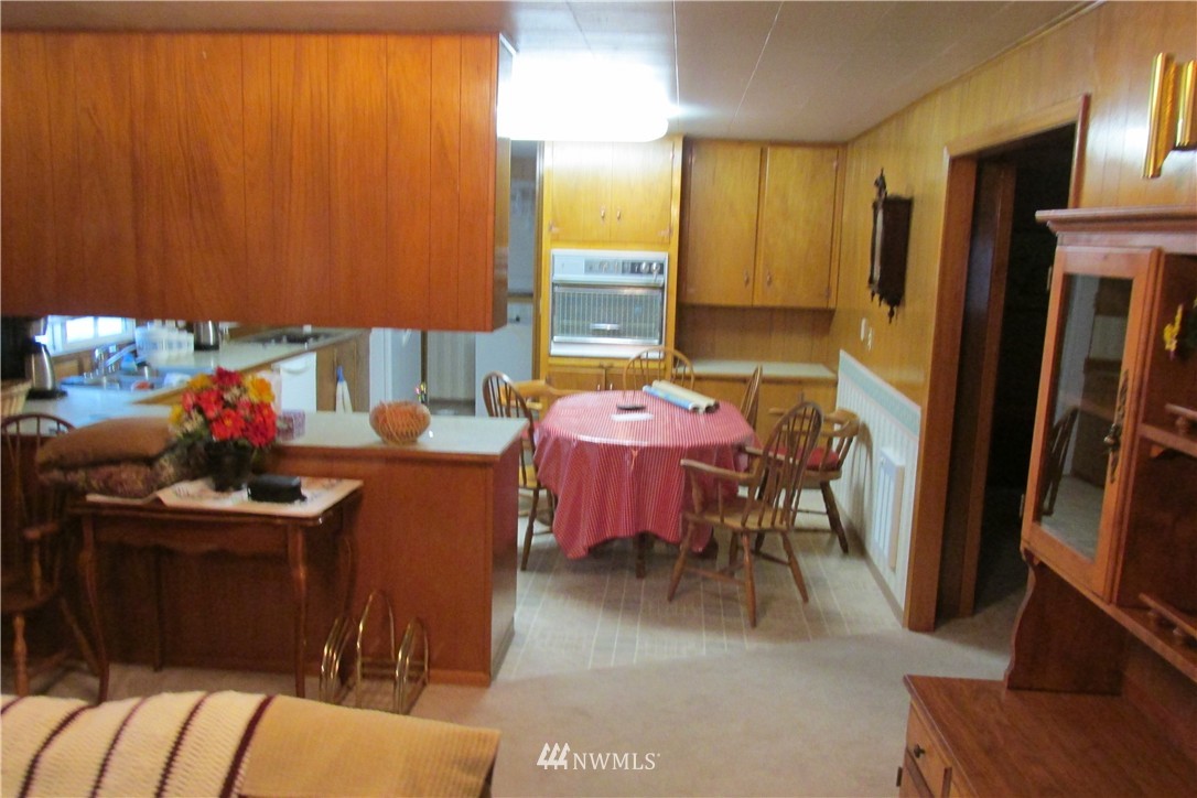 158 West Curlew Lake Road Republic, WA 99166 - Photo 3 of 20