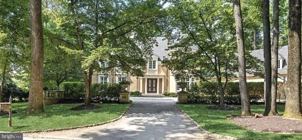 $3,999,999 | 726 John Barry Drive, Bryn Mawr, PA 19010