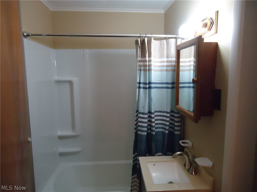 4241 Lane Road Perry, OH 44081 - Photo 33 of 34