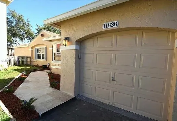 $3,650 | 11838 Northwest 13th Street, Pembroke Pines, FL 33026