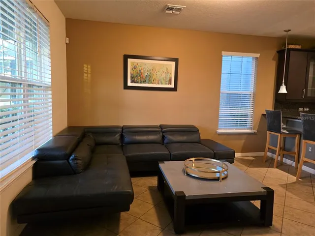 $2,900 | 11842 Silverlake Park Drive, Windermere, FL 34786