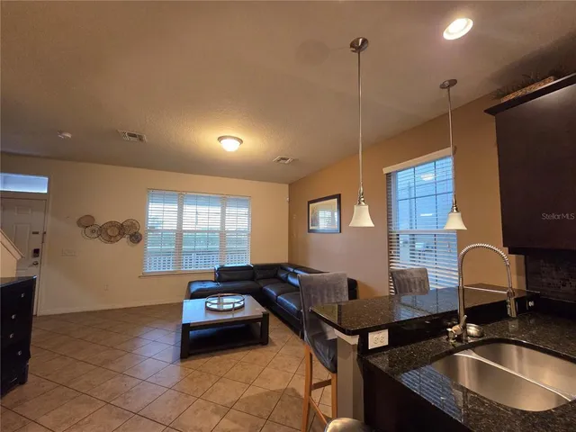 $2,900 | 11842 Silverlake Park Drive, Windermere, FL 34786