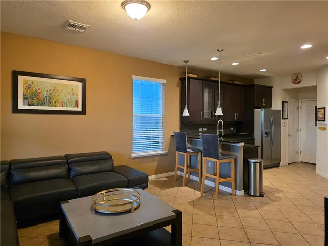 $2,900 | 11842 Silverlake Park Drive, Windermere, FL 34786