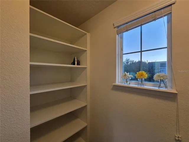 $2,900 | 11842 Silverlake Park Drive, Windermere, FL 34786