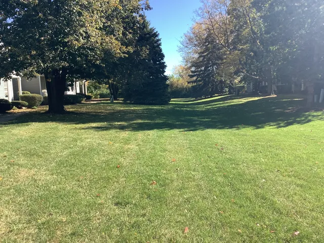 $299,900 | 2350 Woodhill Court, Plainfield, IL 60586