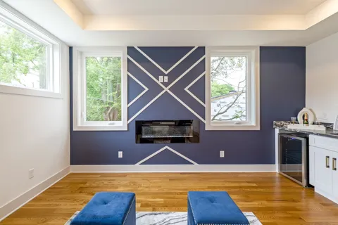 $660,000 | 1618 11th Avenue North, Nashville, TN 37208