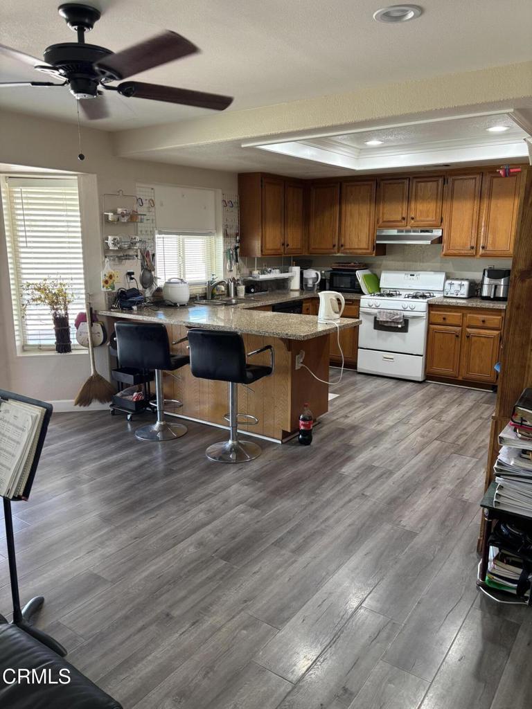 13570 Rocca Court Victorville, CA 92395 - Photo 3 of 5 1