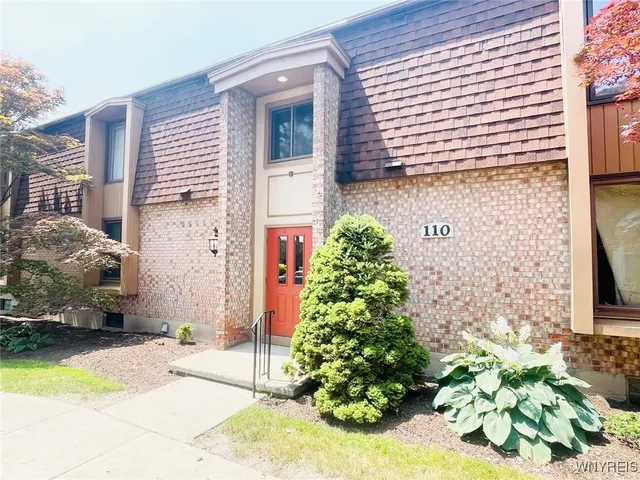 $1,495 | 110 Charter Oaks Drive, Unit 3, Amherst, NY 14228