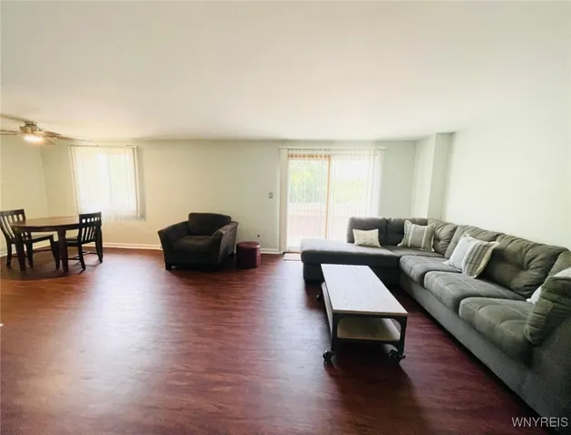 $1,495 | 110 Charter Oaks Drive, Unit 3, Amherst, NY 14228