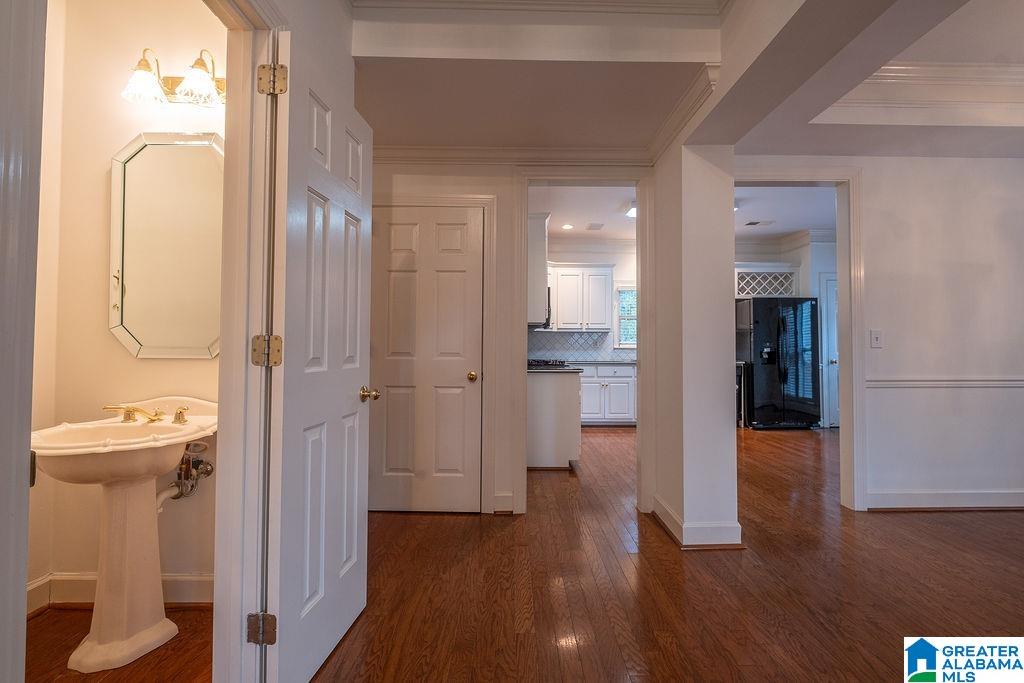 2035 Richelieu Court Birmingham, AL 35216 - Photo 16 of 38