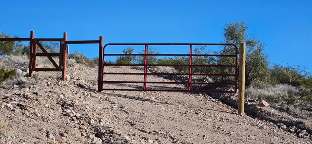 $599,000 | 13618 East Rosetta Stone Drive, Kingman, AZ 86401