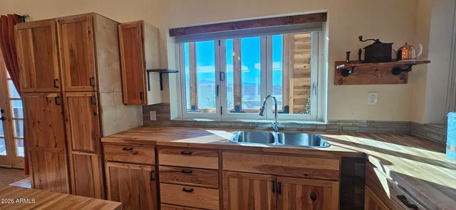 $599,000 | 13618 East Rosetta Stone Drive, Kingman, AZ 86401