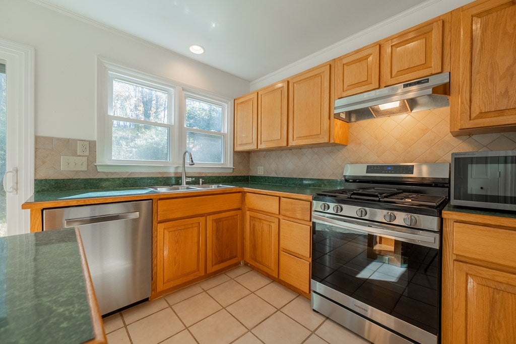 1259 McGhee Road Woodlawn, VA 24381 - Photo 20 of 81 Gallery Image 20