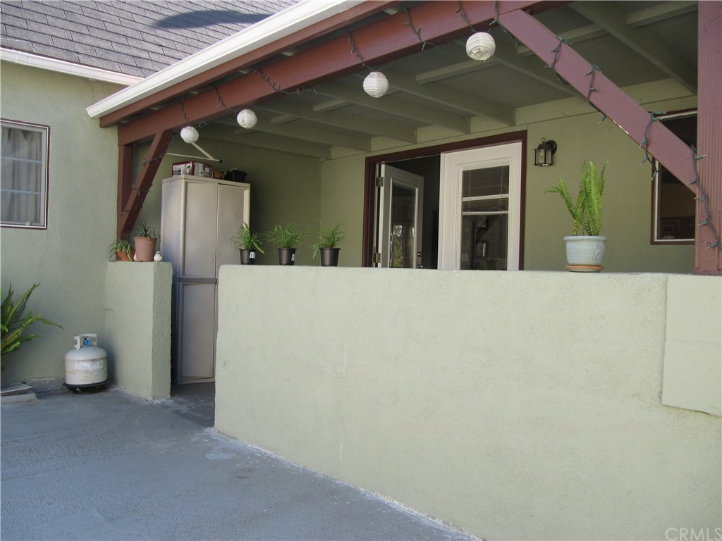 451 West Marigold Street Altadena, CA 91001 - Photo 17 of 29