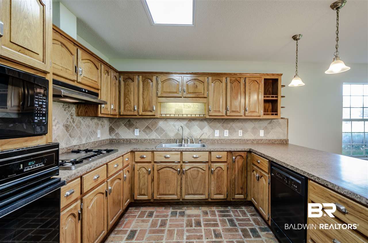 4776 Winkler Court Theodore, AL 36582 - Photo 13 of 46