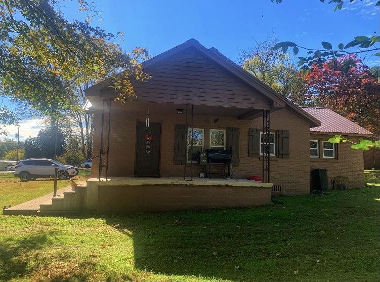 1008 Cobb Road Waynesboro, TN 38485 - Photo 1 of 14 Gallery Image 1